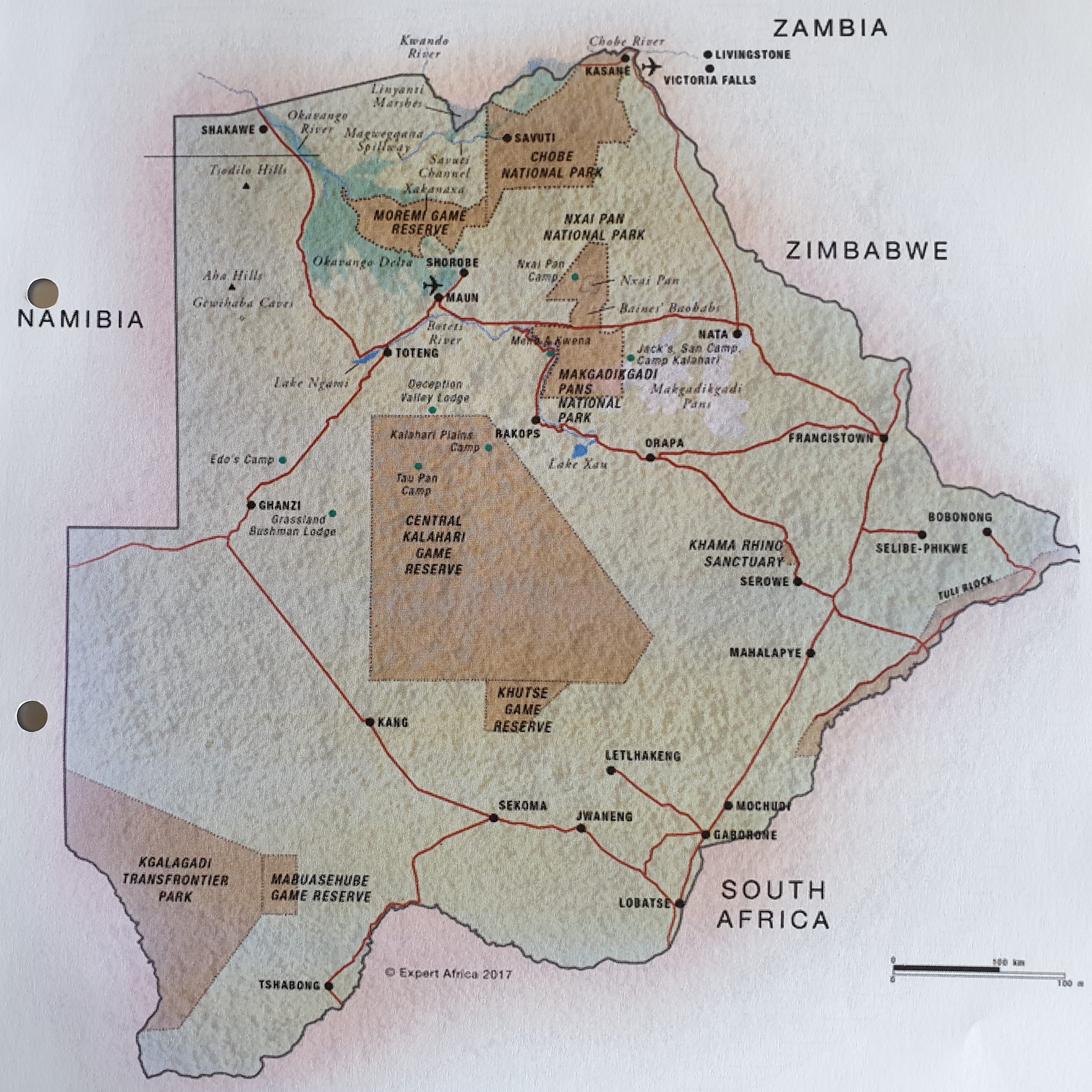 Plan d'ensemble du Botswana et de ses principales Réserves (colorées en brun).